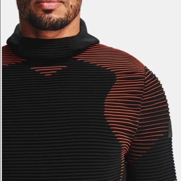 Under armour balaclava hoodie
Intelliknit technology - Picture 4 of 8